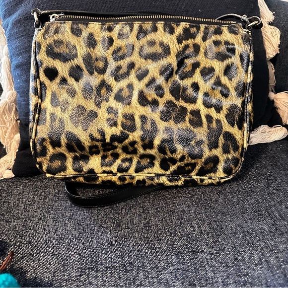 Cheetah Kate Spade Crossbody Purse - Picture 4 of 8